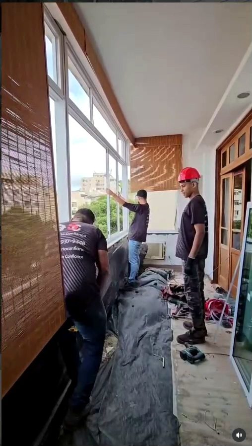 Janela antirruído — Esquadrias executado pela Serralheria Confiança no Rio de Janeiro
